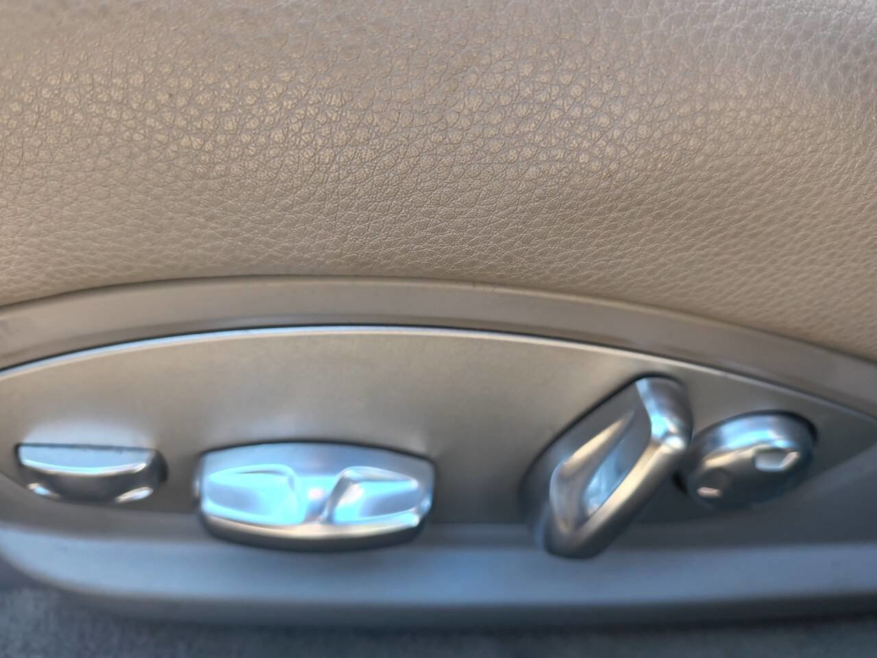 Used 2013 Porsche Panamera S w/ Comfort Pkg image 44