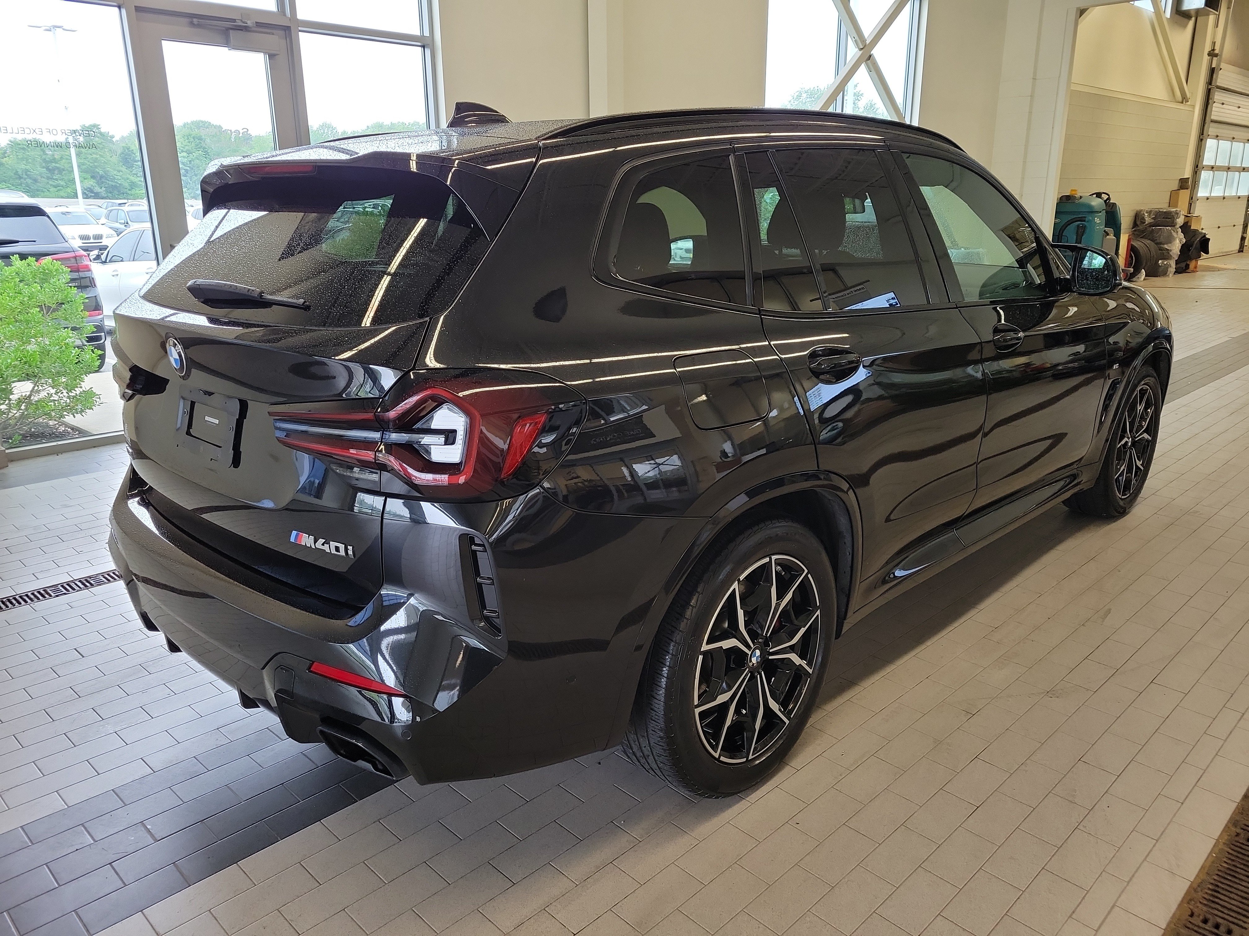 Used 2022 BMW X3 M40i AWD/4WD image 5