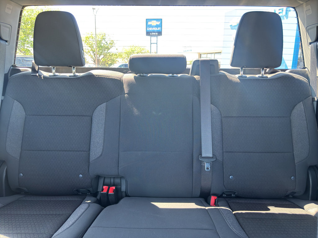 Certified 2024 Chevrolet Silverado 1500 RST AWD/4WD image 15