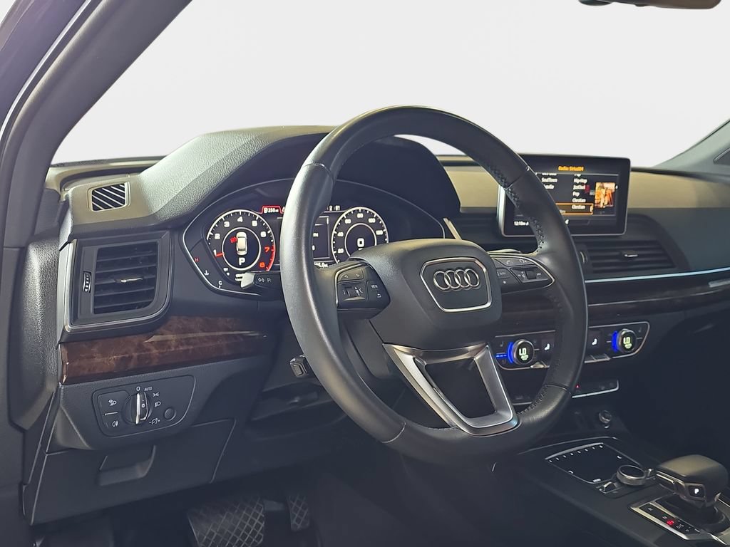 Used 2018 Audi Q5 2.0T Premium Plus AWD/4WD image 19