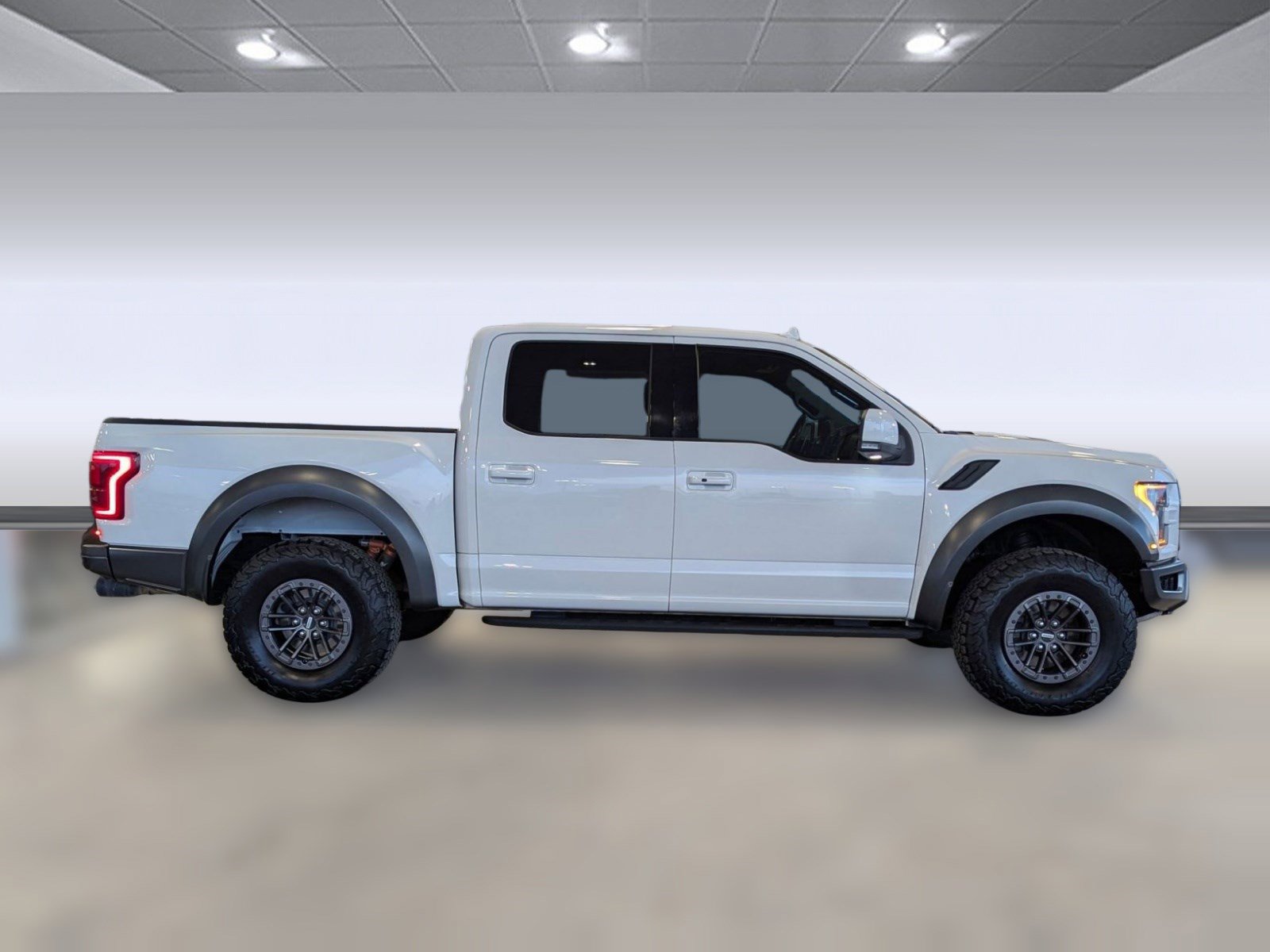 Certified 2020 Ford F150 Raptor w/ Equipment Group 802A Luxury image 7
