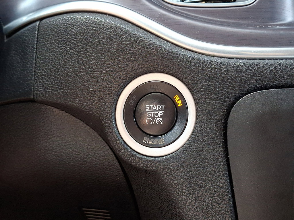 Used 2016 Dodge Charger SE w/ Popular Equipment Group image 27