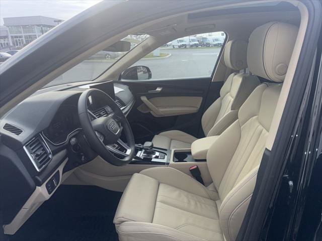 Certified 2025 Audi Q5 2.0T Premium Plus w/ Premium Plus Package AWD/4WD image 22