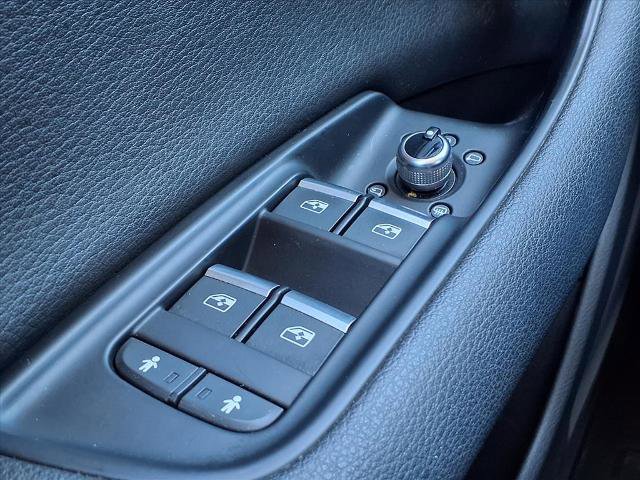 Used 2017 Audi Q7 2.0T Premium Plus w/ Premium Plus Package image 17