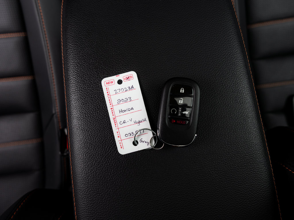 Used 2023 Honda CR-V Sport Touring image 33