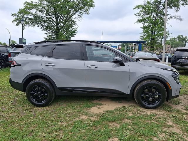 Certified 2025 Kia Sportage X-Pro AWD/4WD image 7