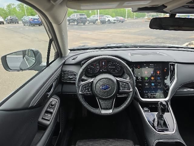 Certified 2025 Subaru Outback Premium AWD/4WD image 2