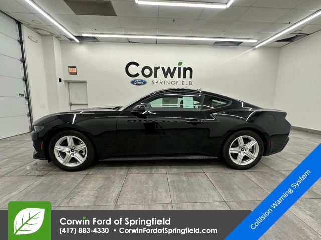 New 2026 Ford Mustang Coupe image 2