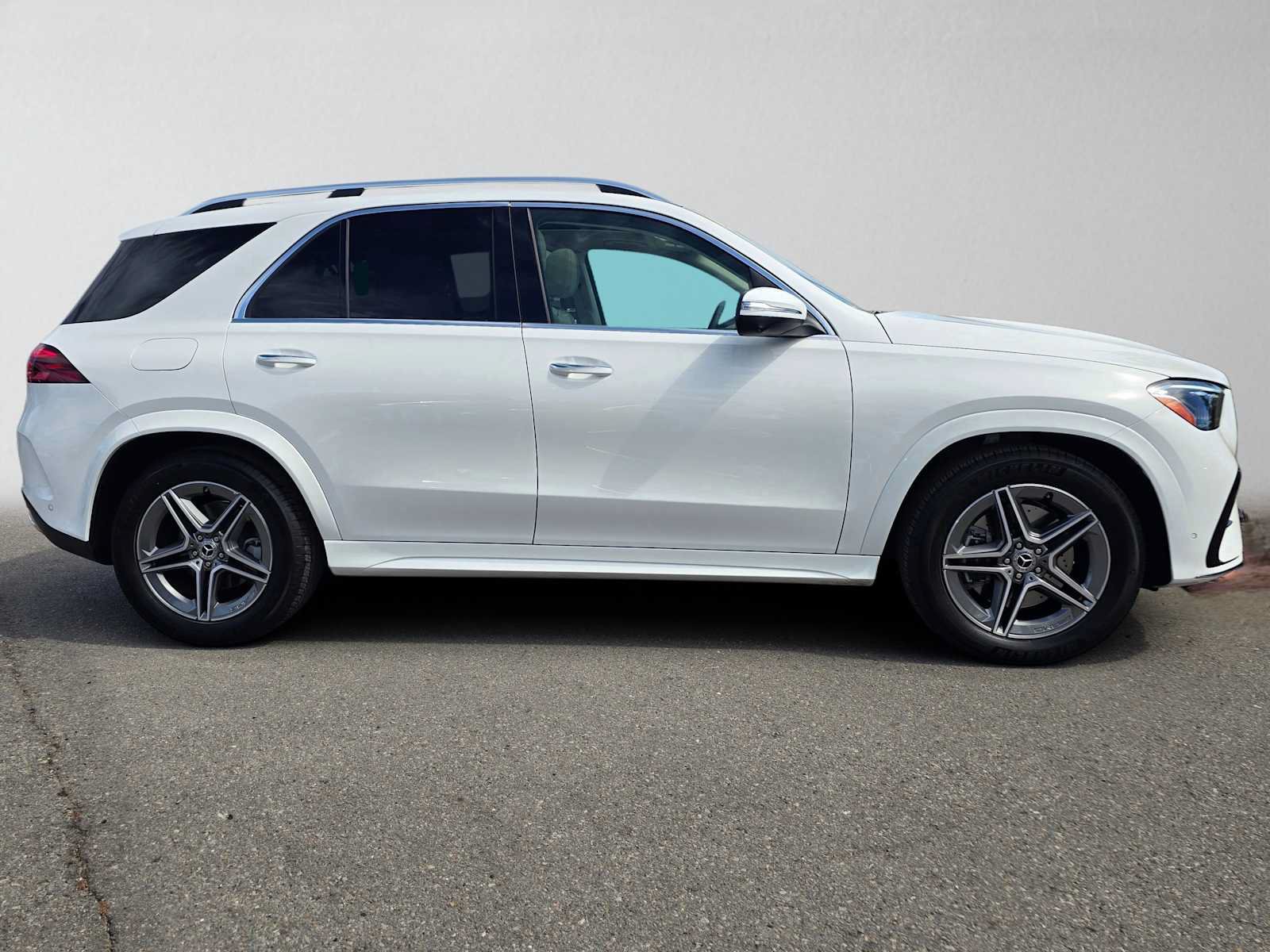 Used 2026 Mercedes-Benz GLE 450 4MATIC image 2