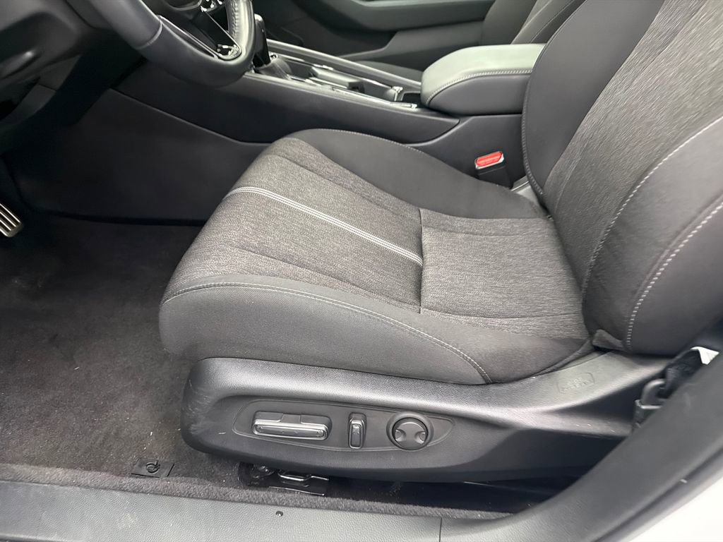 Used 2023 Honda Accord Sport image 10