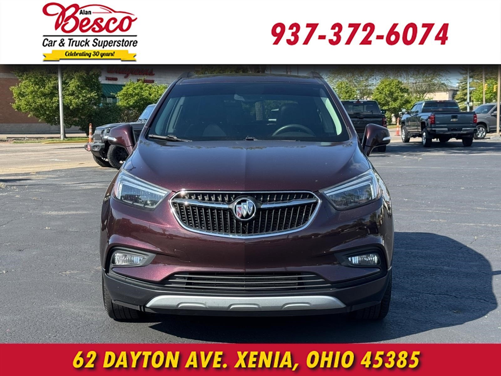 Used 2018 Buick Encore Essence FWD image 2