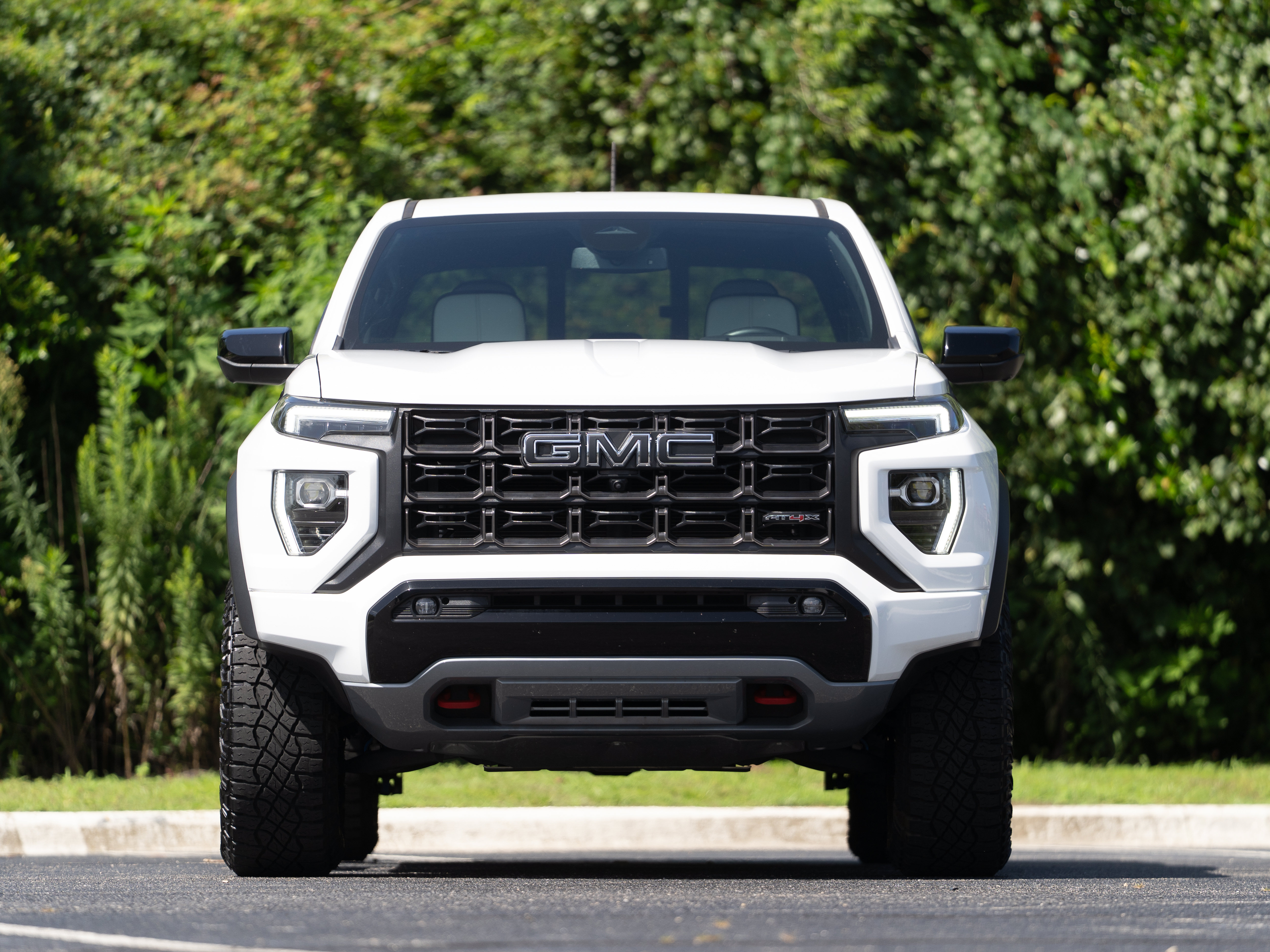 Used 2024 GMC Canyon AT4X AWD/4WD image 37