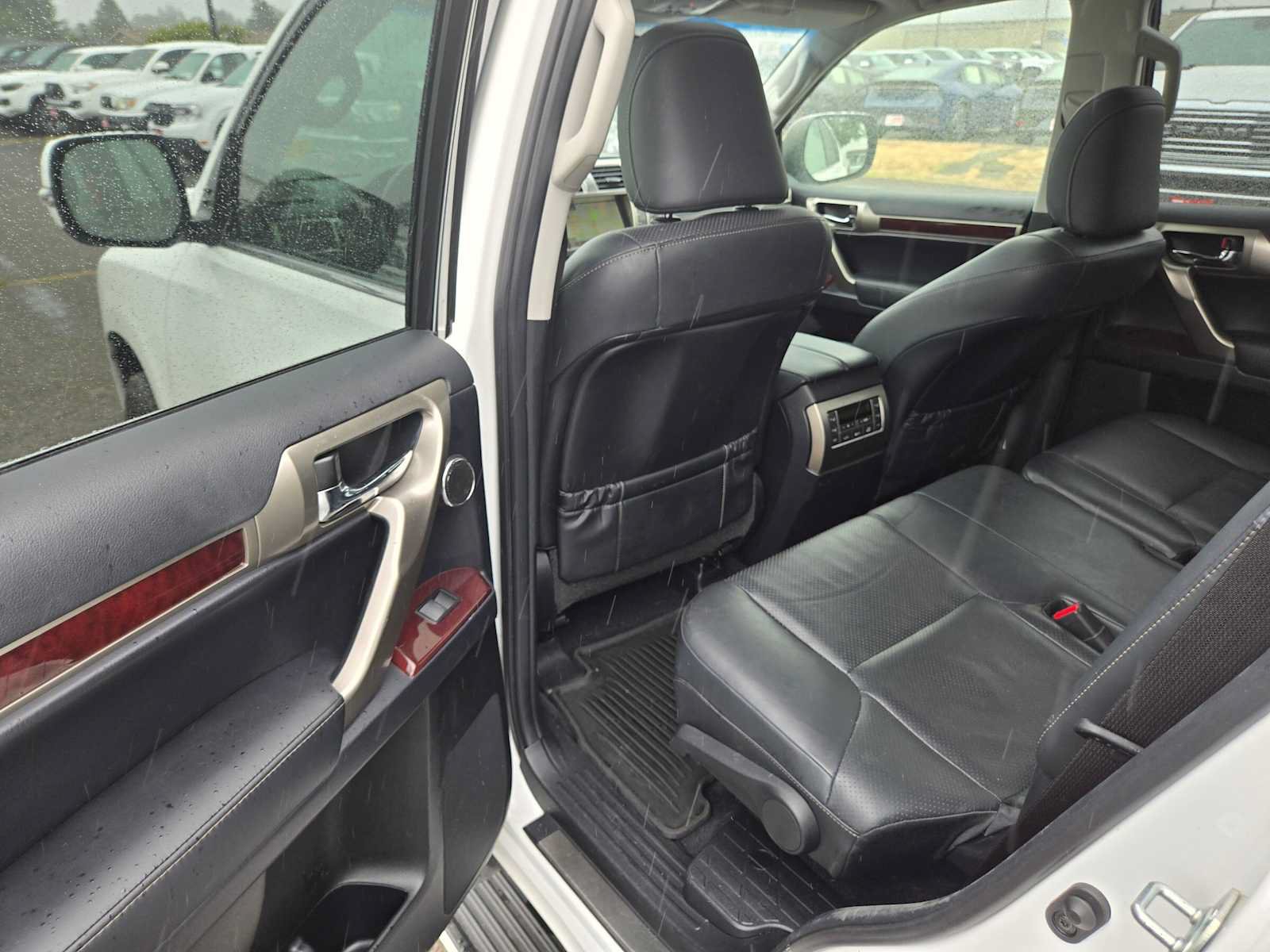 Used 2019 Lexus GX 460 Luxury AWD/4WD image 18