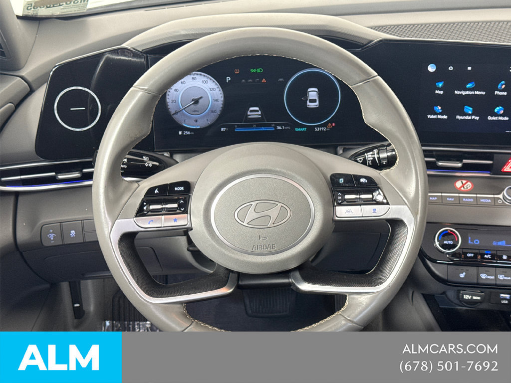 Used 2025 Hyundai Elantra SEL FWD image 26