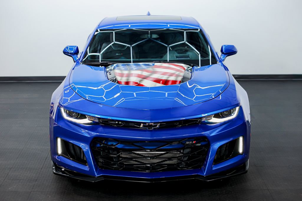 Used 2017 Chevrolet Camaro ZL1 image 10