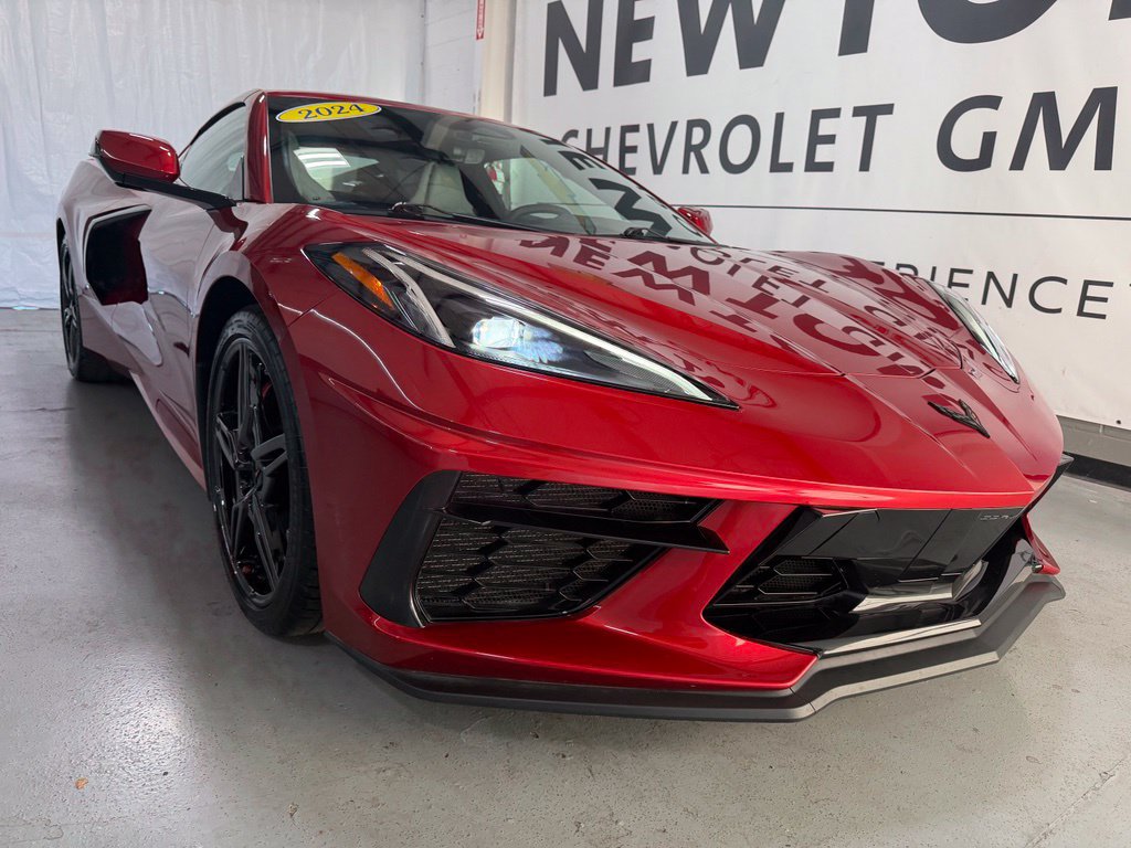 Used 2024 Chevrolet Corvette Stingray Coupe w/ Z51 Performance Package RWD image 41