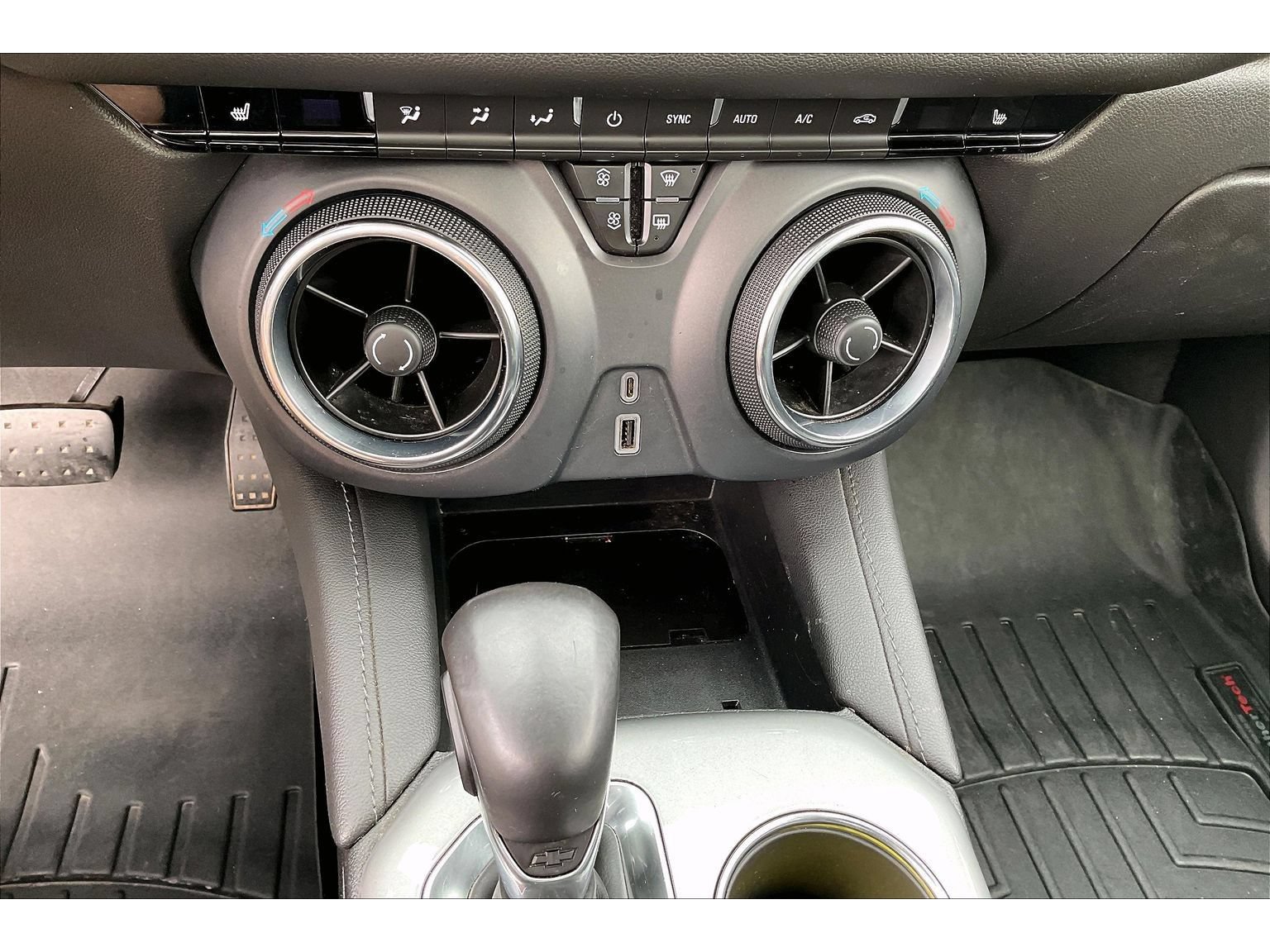 Used 2019 Chevrolet Blazer LT AWD/4WD image 26