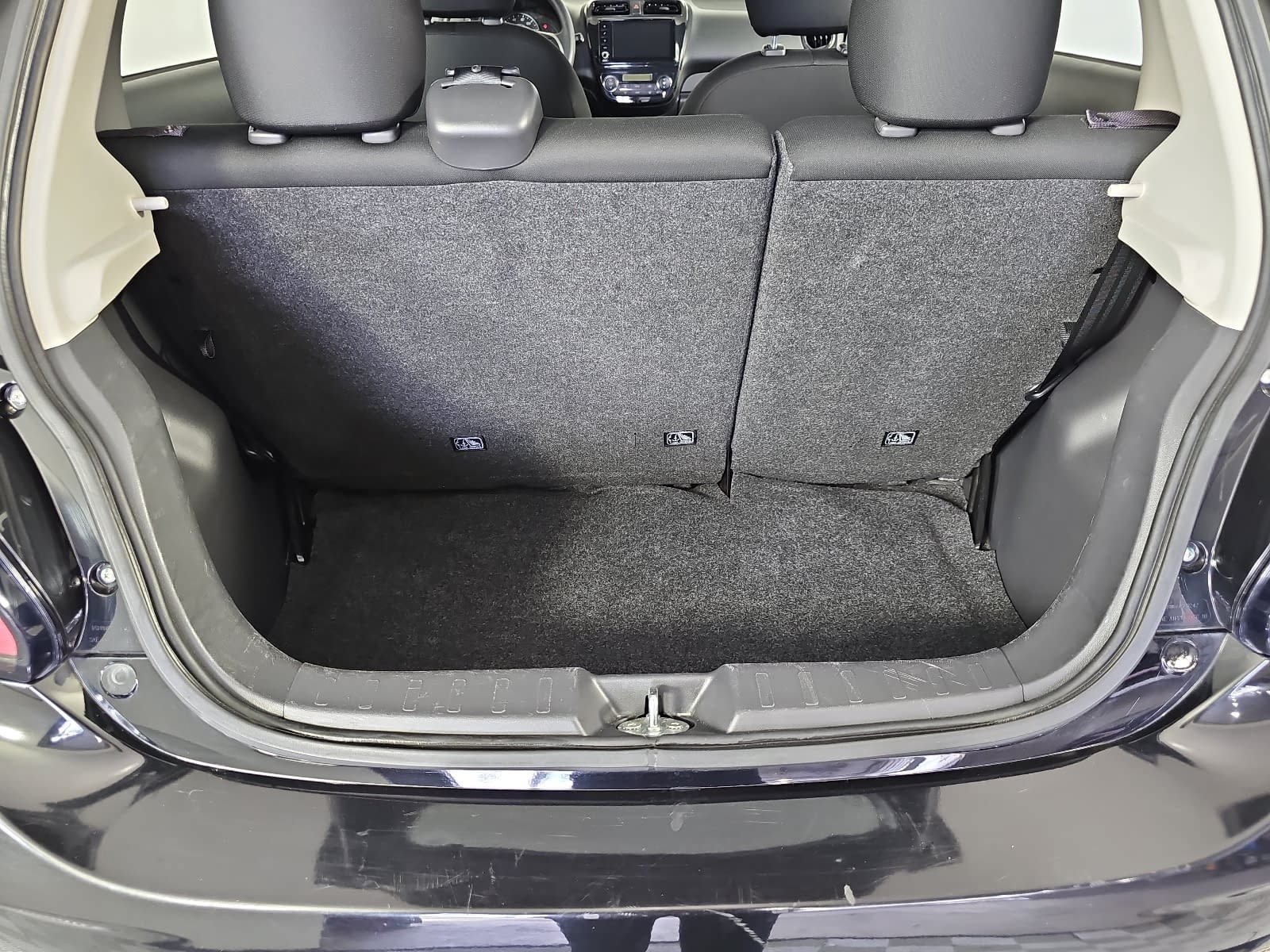 Used 2024 Mitsubishi Mirage ES FWD image 12