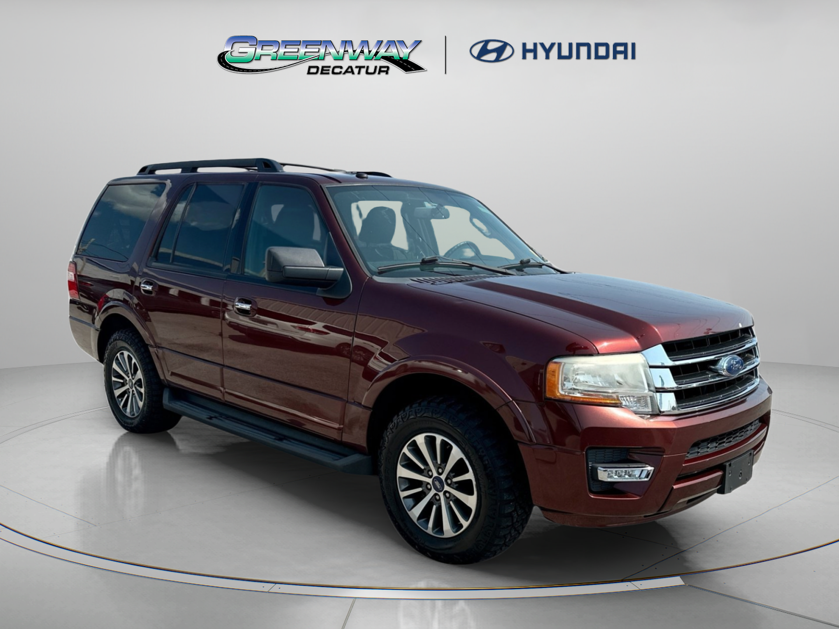 Used 2017 Ford Expedition XLT RWD image 1