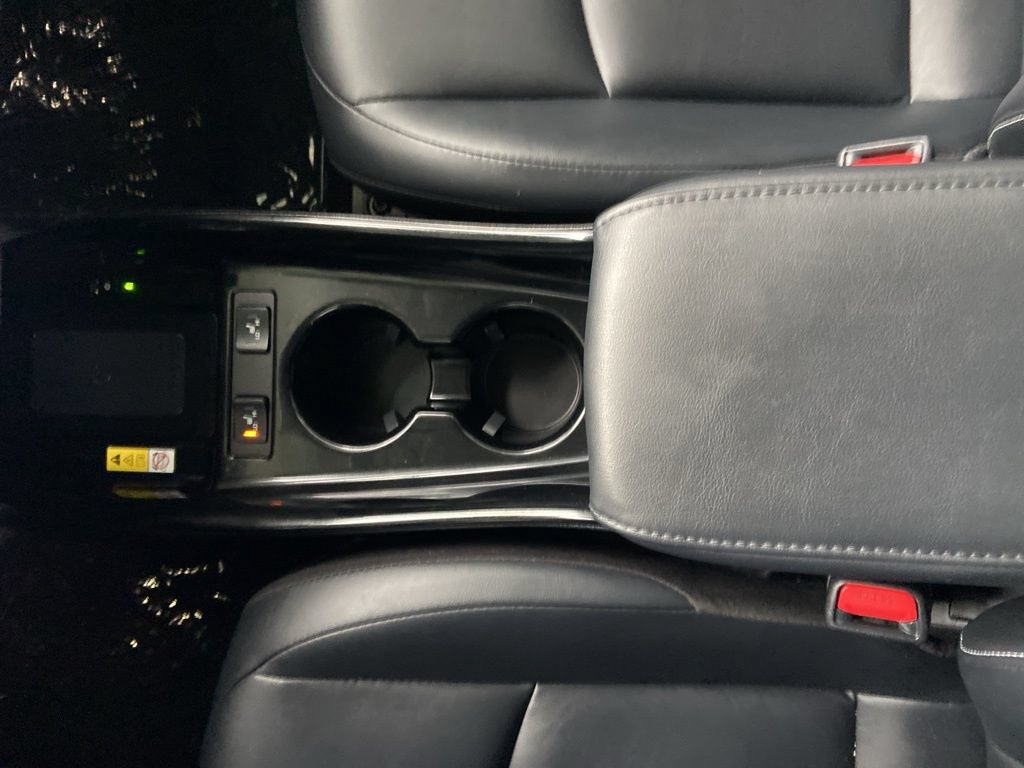 Used 2022 Toyota Prius Prime Limited FWD image 21
