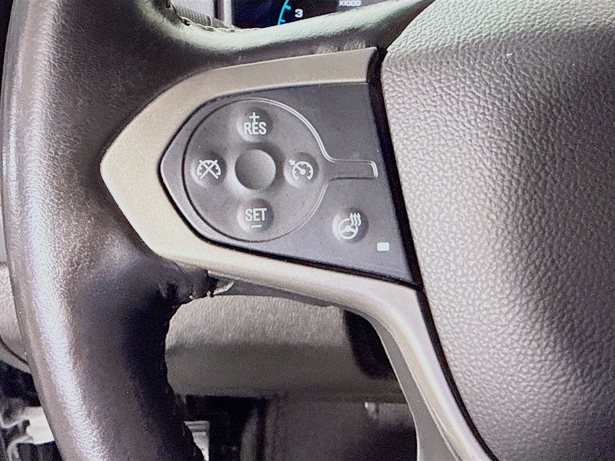 Used 2019 Chevrolet Colorado Z71 RWD image 14