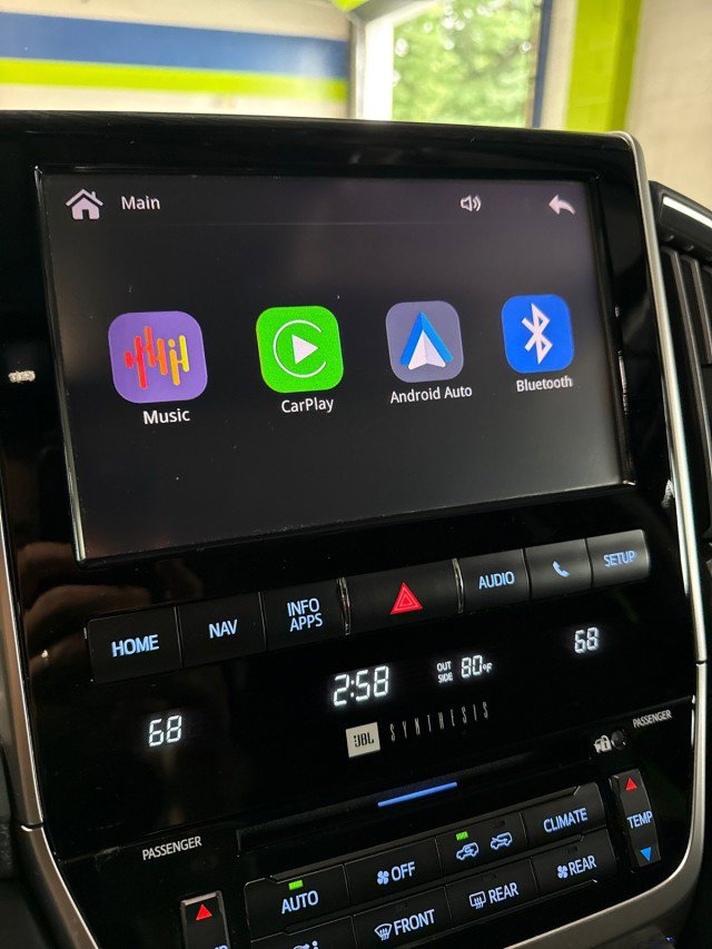 Used 2016 Toyota Land Cruiser AWD/4WD image 36