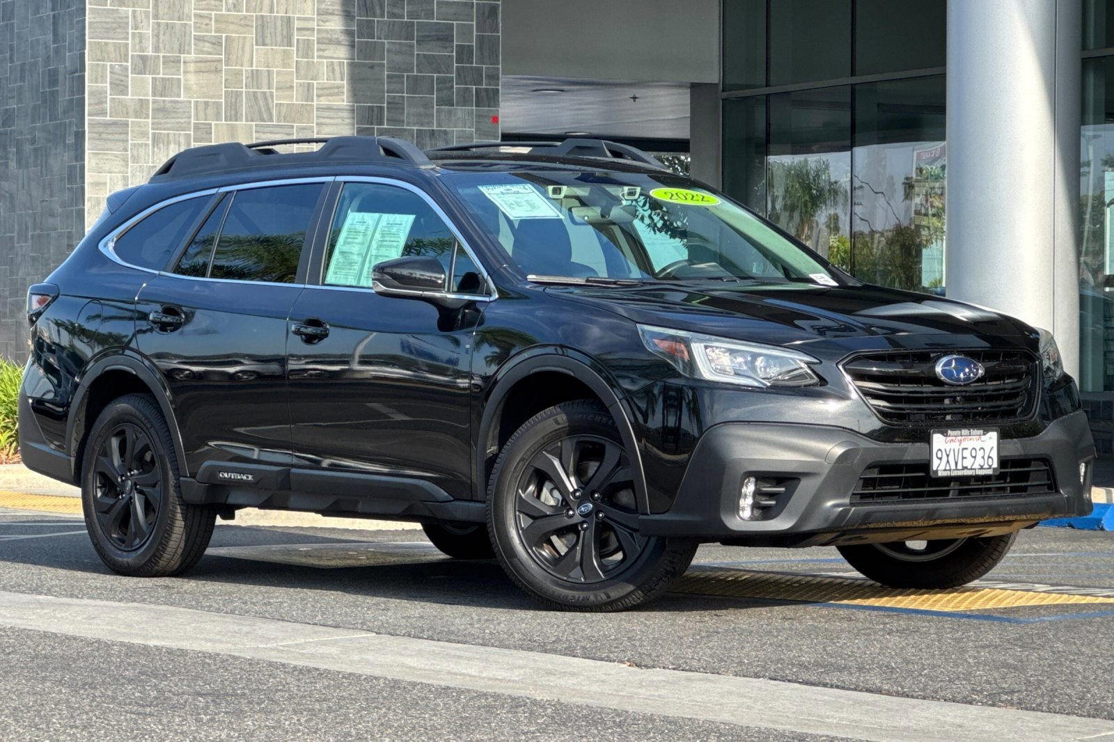 Certified 2022 Subaru Outback Onyx Edition XT AWD/4WD image 2