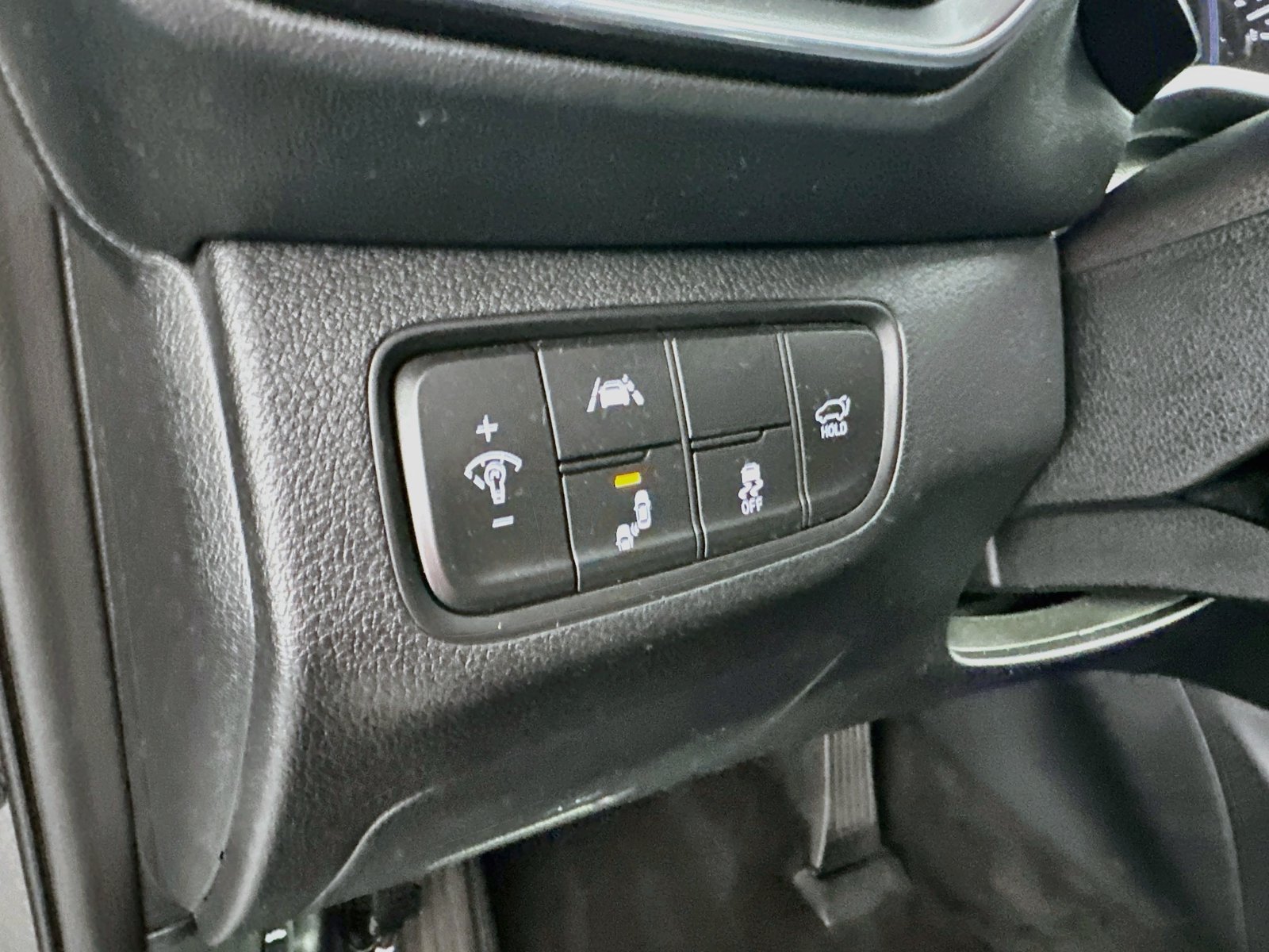 Used 2019 Hyundai Santa Fe Limited FWD image 10