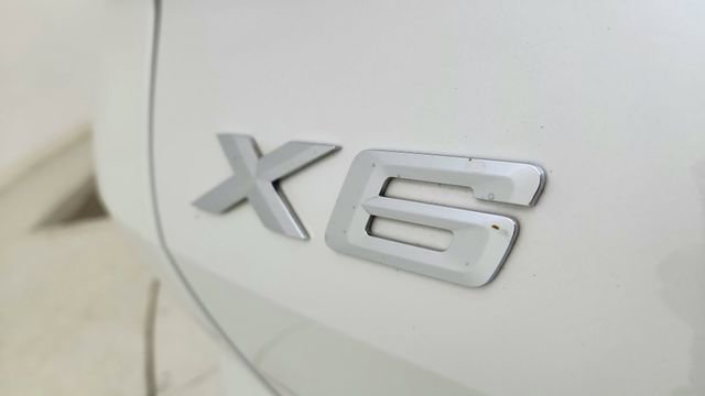 Used 2023 BMW X6 xDrive40i w/ Executive Package image 17
