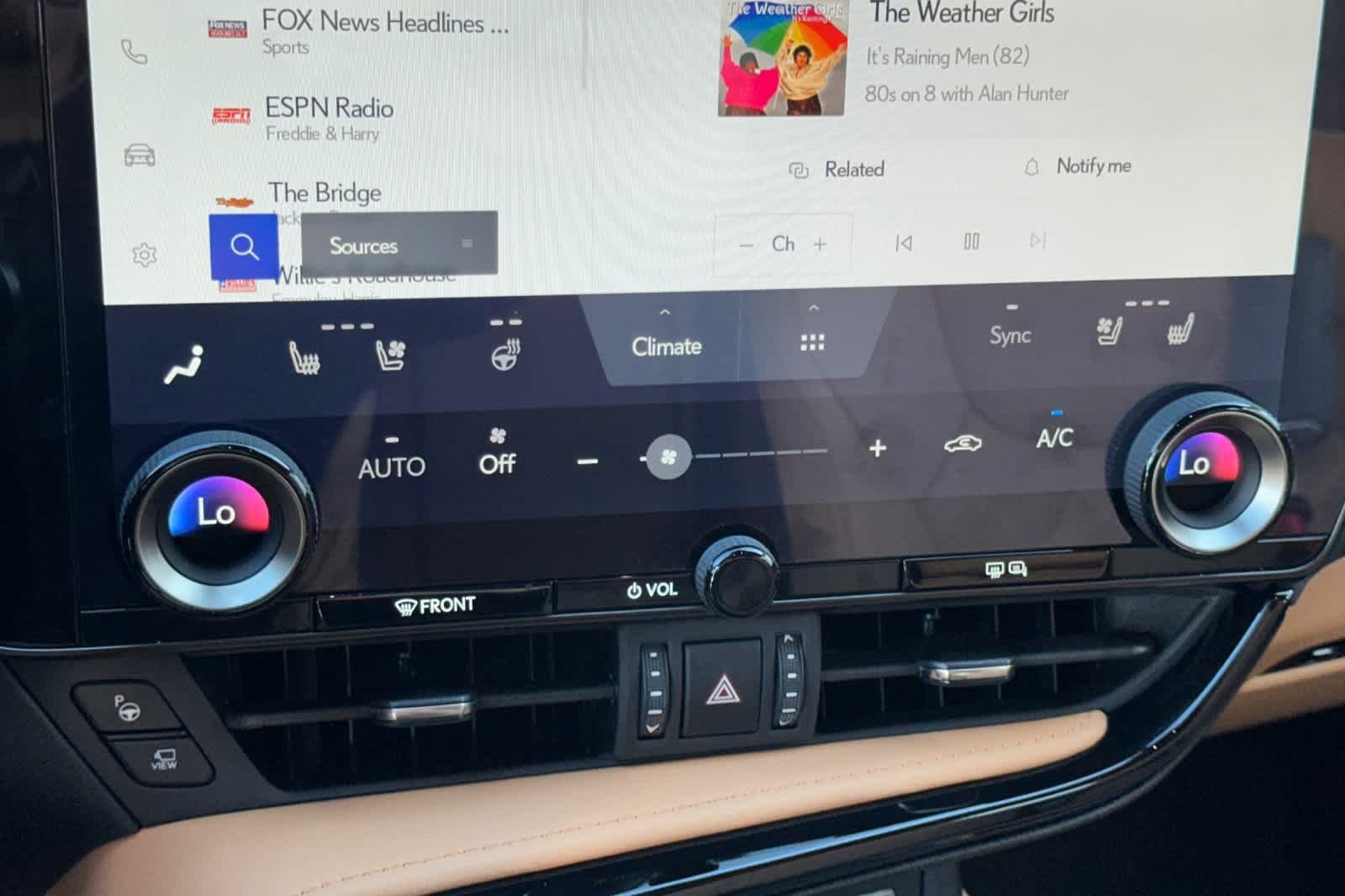 Used 2025 Lexus NX 300h 350h Luxury image 21