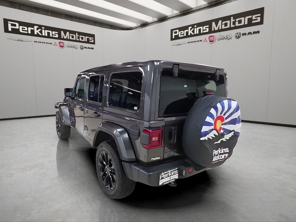 Certified 2025 Jeep Wrangler Unlimited Sahara w/ Safety Group image 4