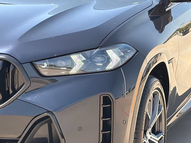 Used 2024 BMW X6 xDrive40i w/ Premium Package AWD/4WD image 4