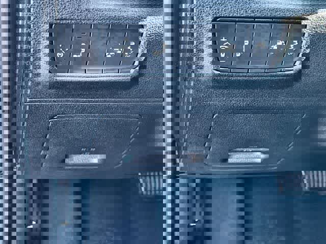 Used 2019 Hyundai Kona Limited w/ Cargo Package image 29