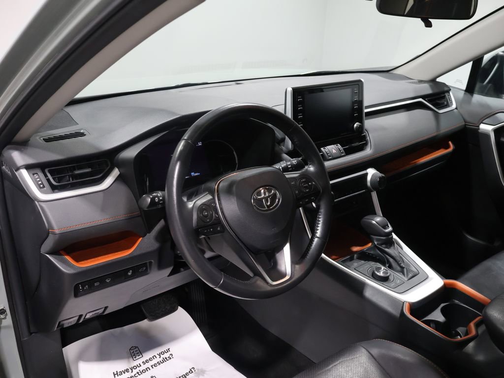 Used 2019 Toyota RAV4 Adventure image 16