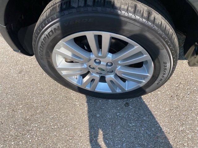 Used 2009 Land Rover LR2 HSE image 33