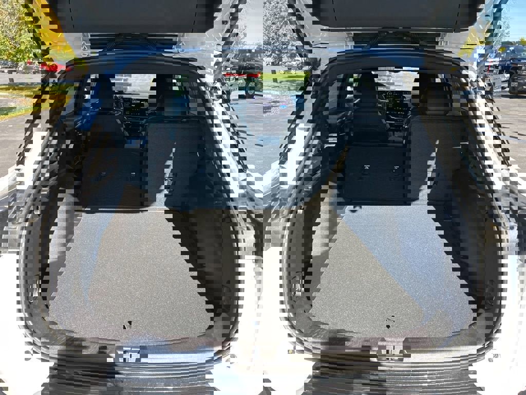 New 2026 Chevrolet Equinox EV LT image 29