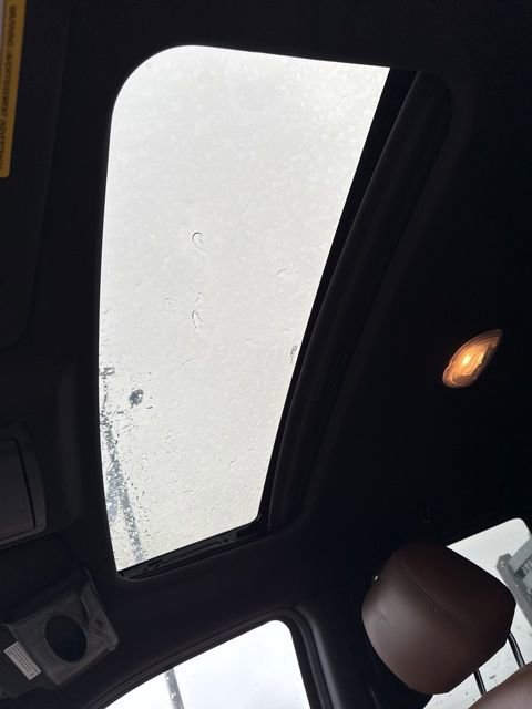 Used 2014 Ford F150 Platinum image 3