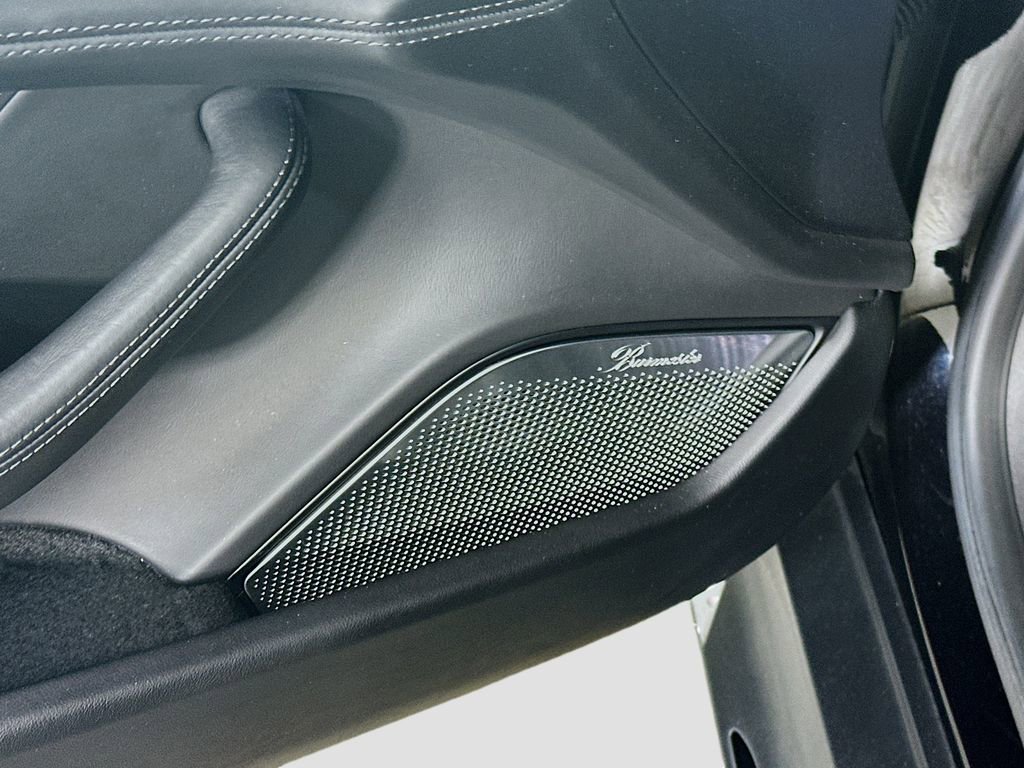 Certified 2020 Porsche Taycan Turbo image 20