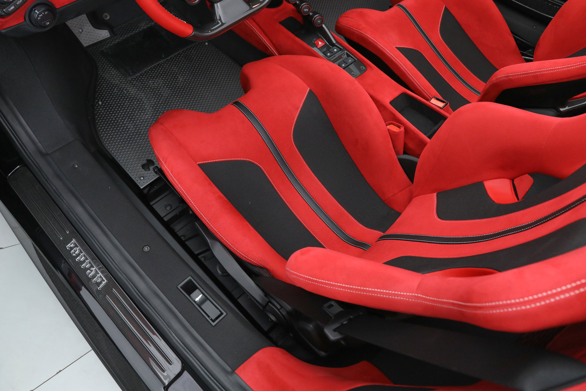 Certified 2020 Ferrari 488 Pista image 31