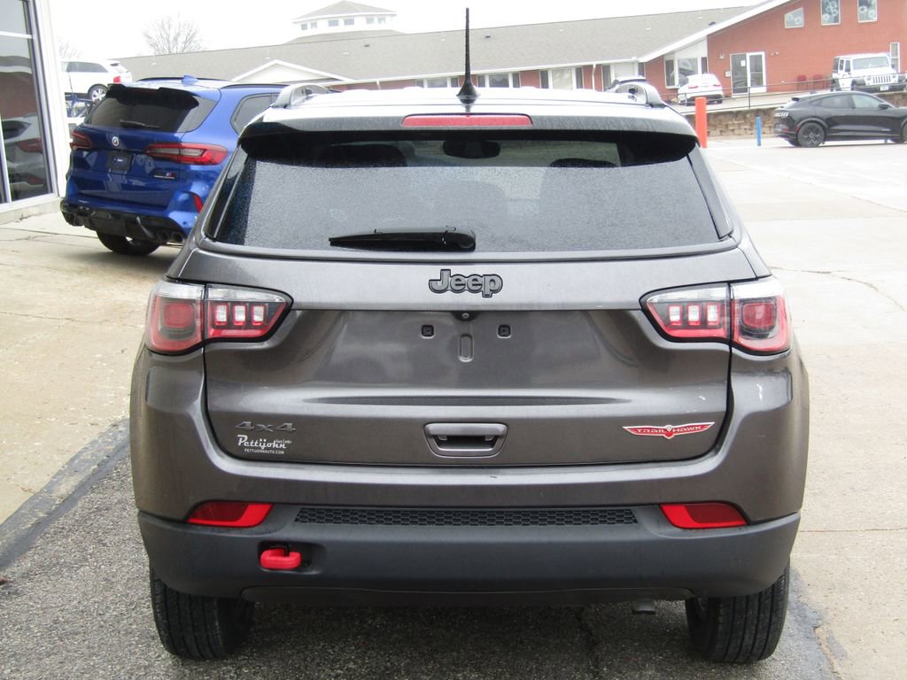 Used 2019 Jeep Compass Trailhawk image 4