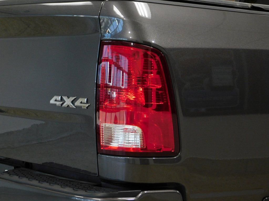 Used 2019 RAM 1500 Express image 81