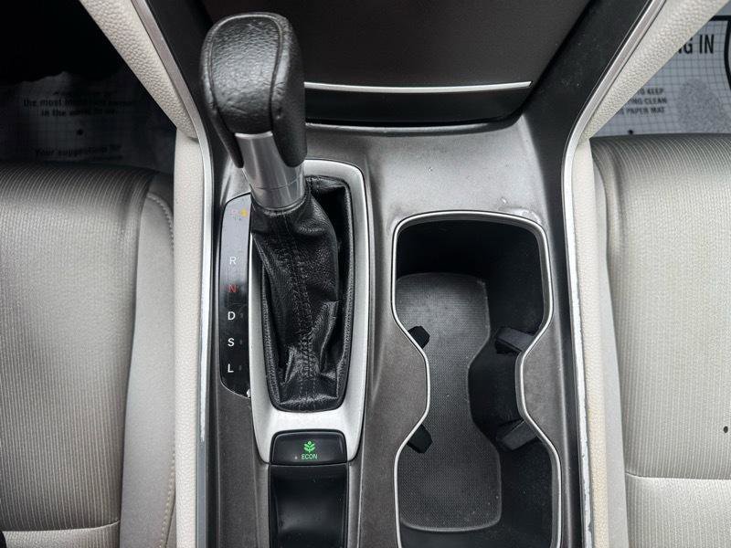 Used 2019 Honda Accord LX image 15