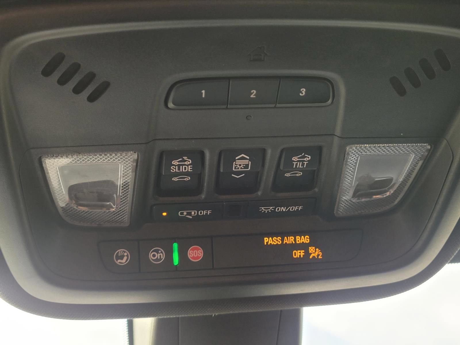 Used 2023 Chevrolet Traverse Premier w/ Redline Edition FWD image 33