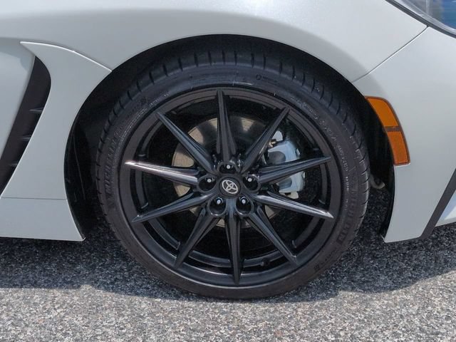 Certified 2025 Toyota GR86 Premium RWD image 11