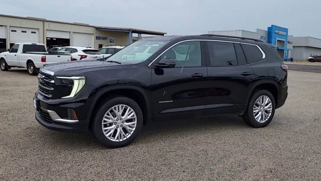 New 2025 GMC Acadia Elevation w/ Elevation Premium Package image 3