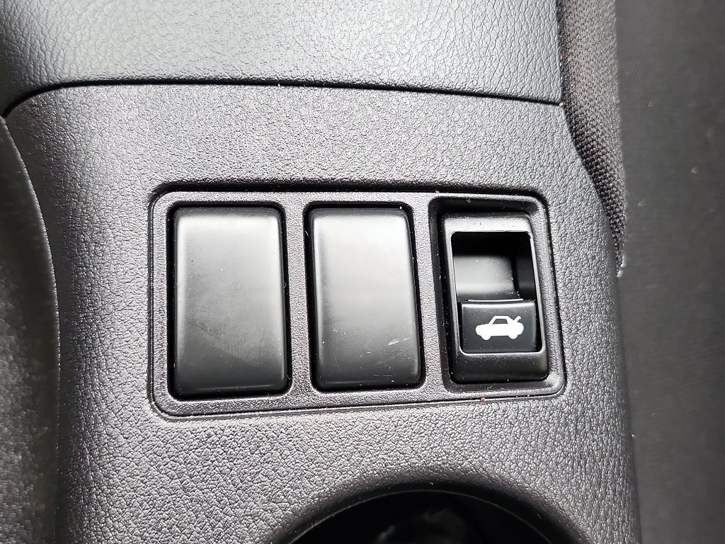 Used 2024 Nissan Z Sport w/ Floor Mat Package image 30