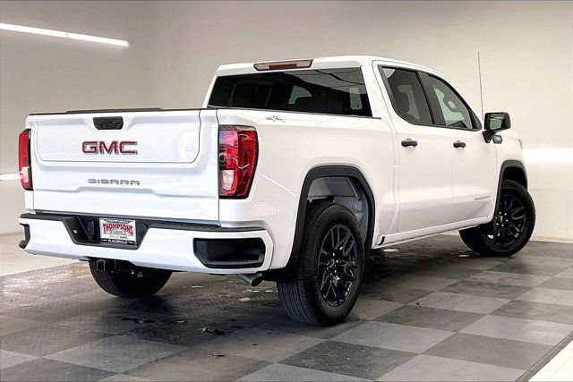 Used 2026 GMC Sierra 1500 Pro w/ Graphite Edition image 13