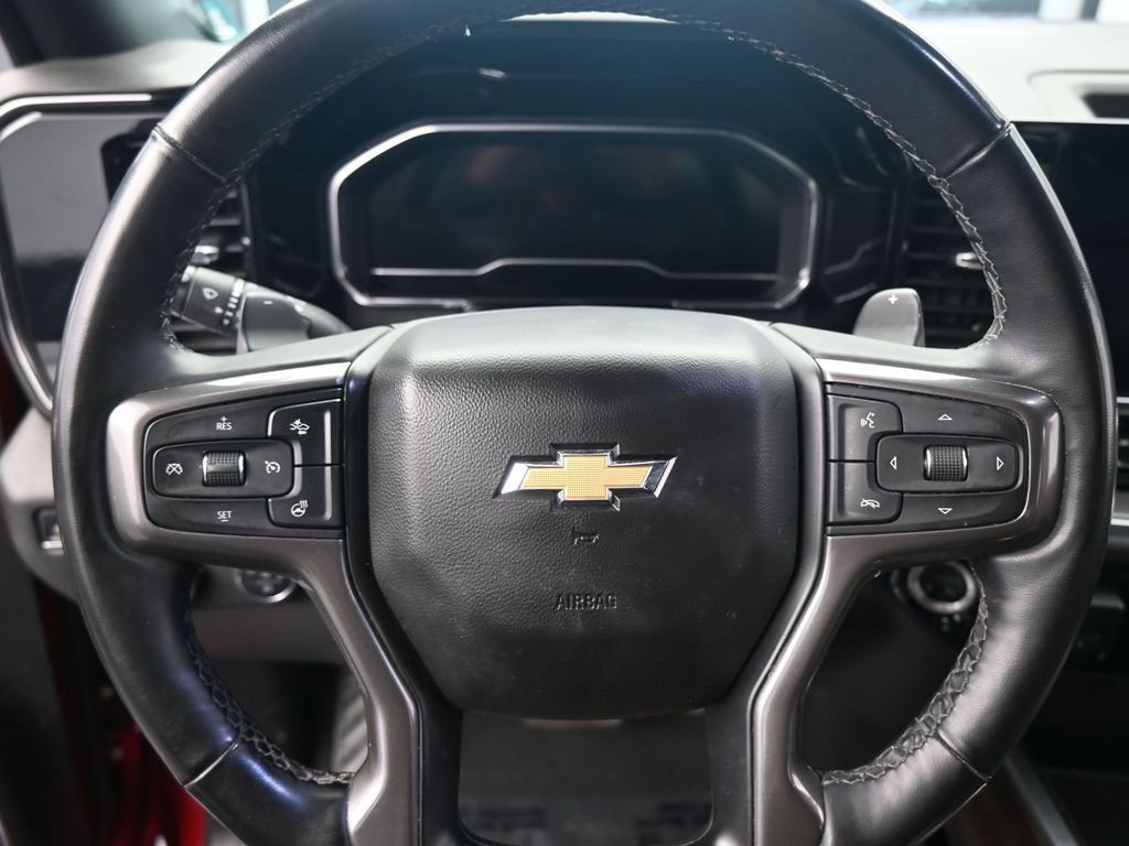 Used 2024 Chevrolet Silverado 1500 High Country w/ Technology Package RWD image 16