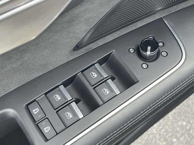 Used 2020 Audi A8 L 4.0T image 19