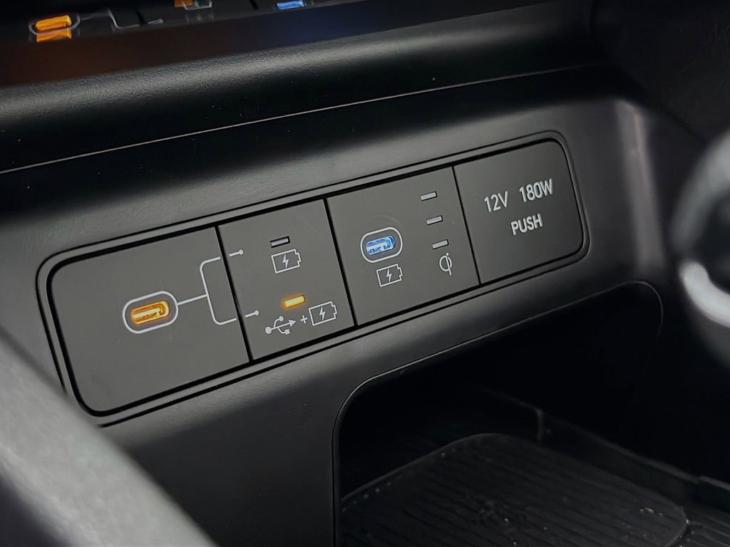 Used 2025 Hyundai Santa Cruz SEL FWD image 44